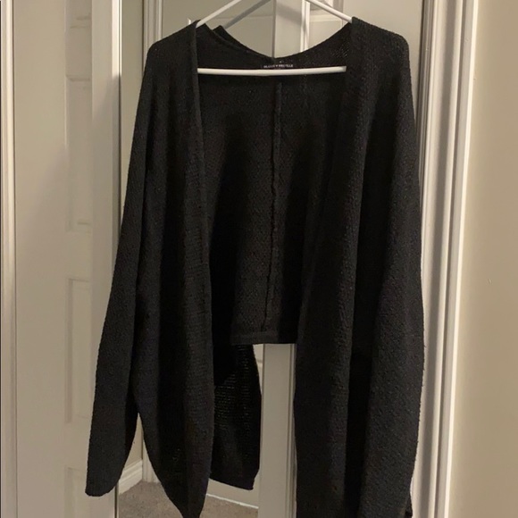 Brandy Melville Black Cardigan - Picture 2 of 3